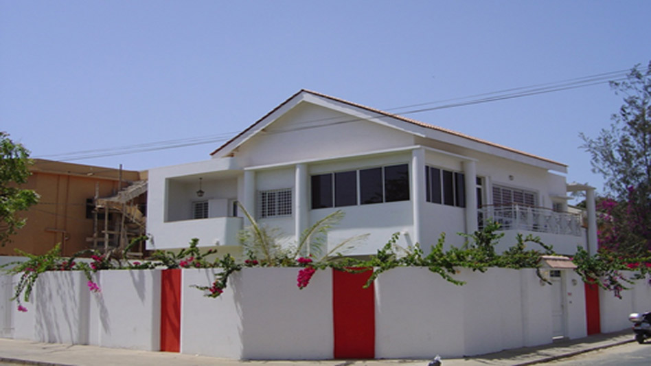 Villa point E